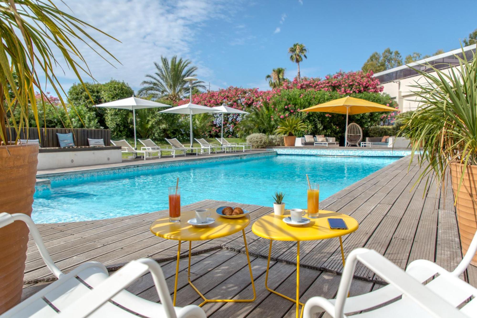 Mercure Hyeres Centre Cote D'Azur Exterior foto