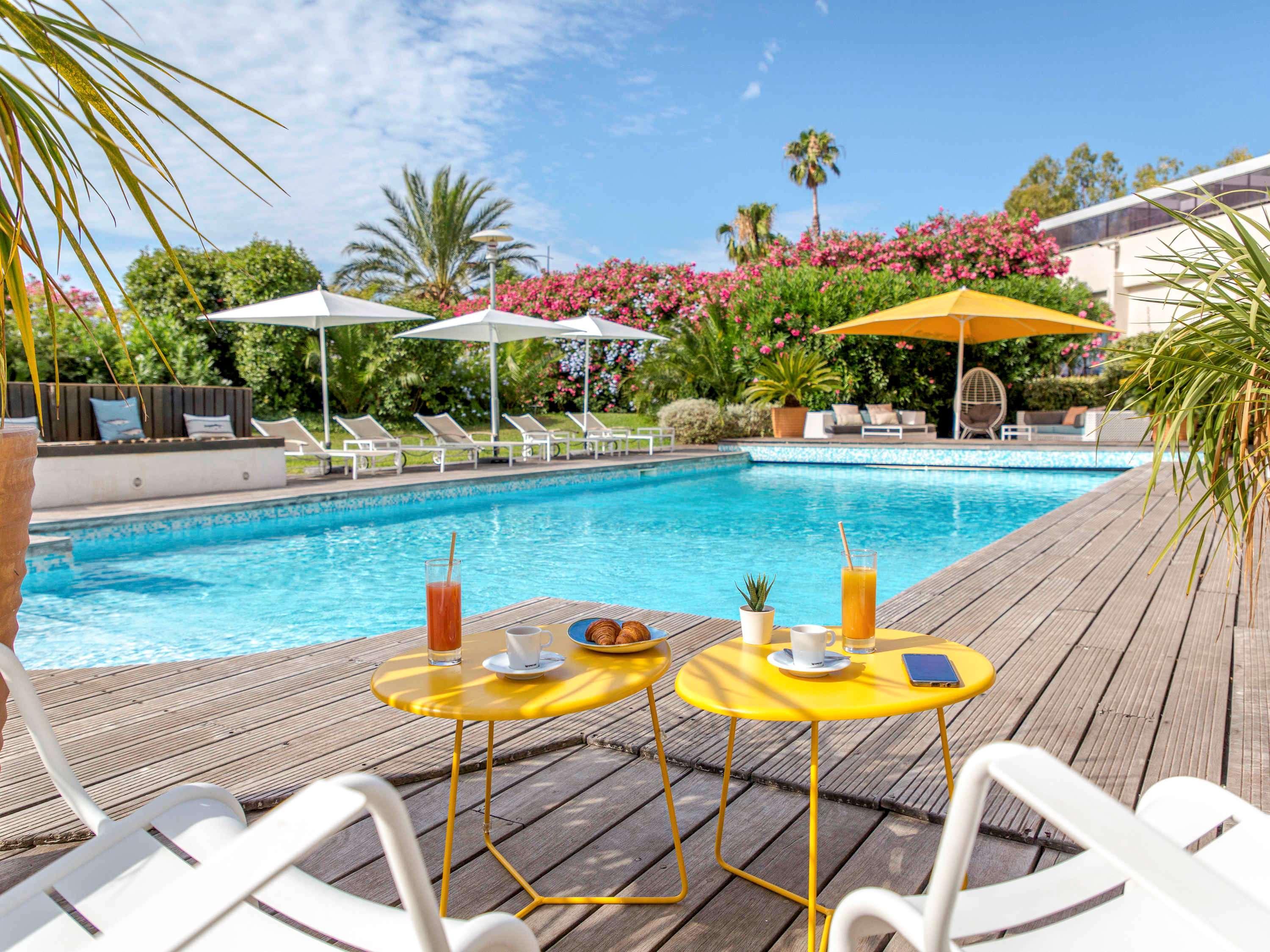Mercure Hyeres Centre Cote D'Azur Exterior foto