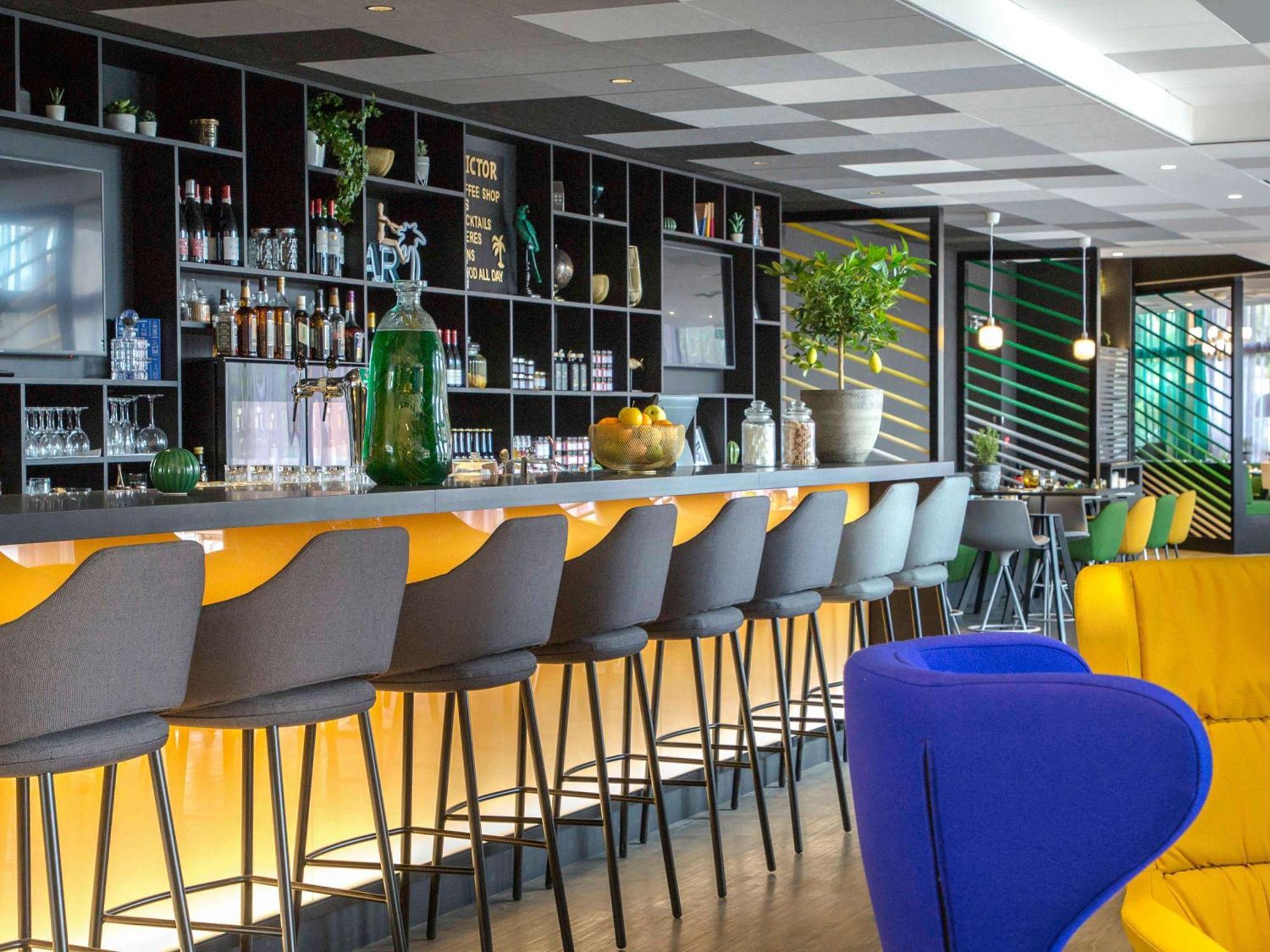 Mercure Hyeres Centre Cote D'Azur Exterior foto