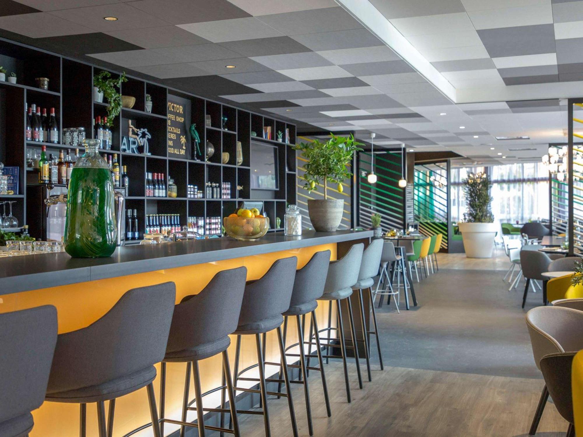 Mercure Hyeres Centre Cote D'Azur Exterior foto
